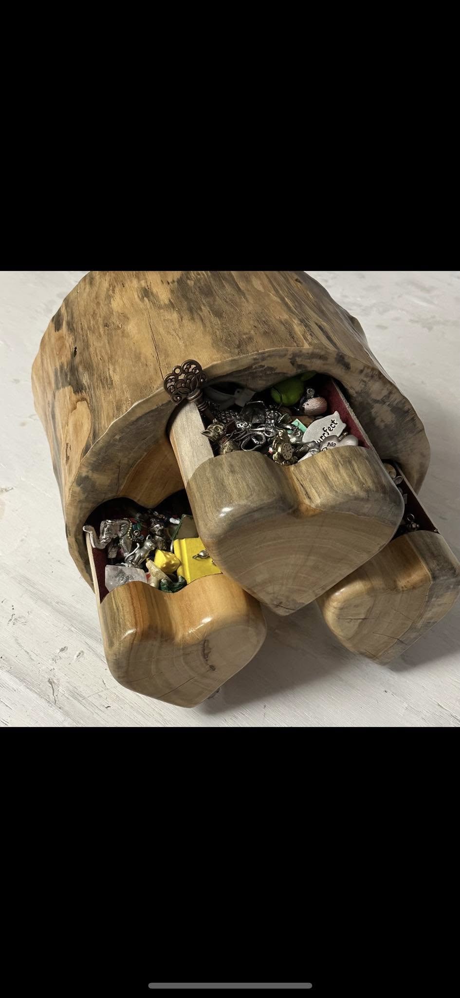 Handcrafted trinket chest used in Heart to Heart 111 readings